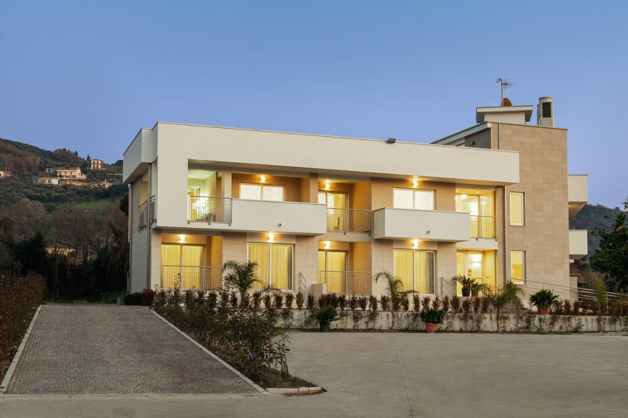 Hotel Serenella 阿格罗波利 外观 照片