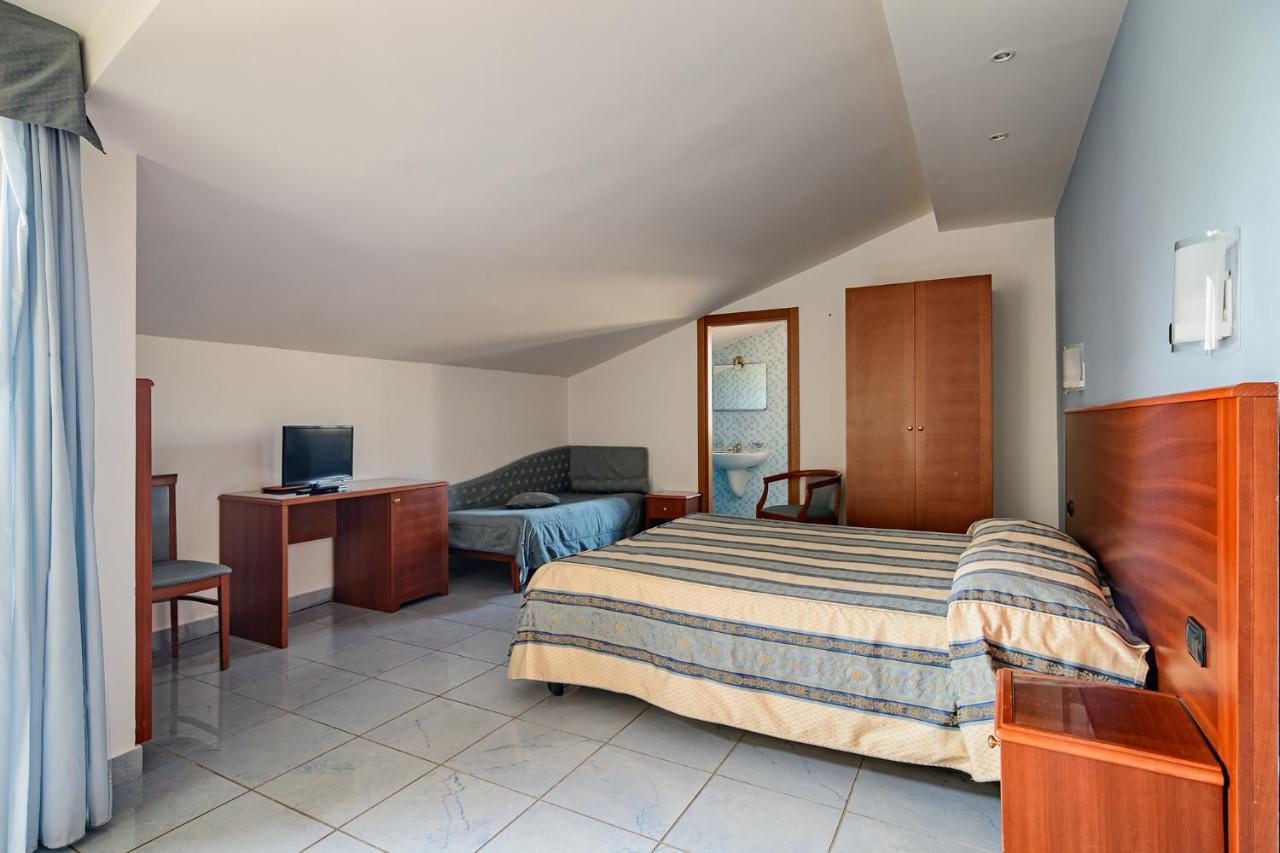 Hotel Serenella 阿格罗波利 外观 照片